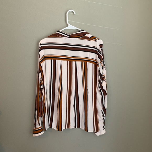 Blouse - Picture 2 of 2